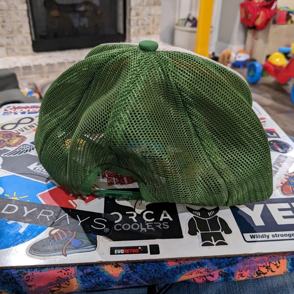 Vintage Snow's Patterson Island Trucker Hat - Picture 3 of 4